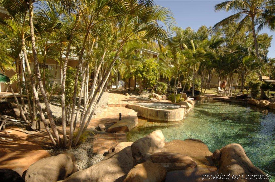 Colonial Palms Motor Inn Эйрли-Бич Удобства фото